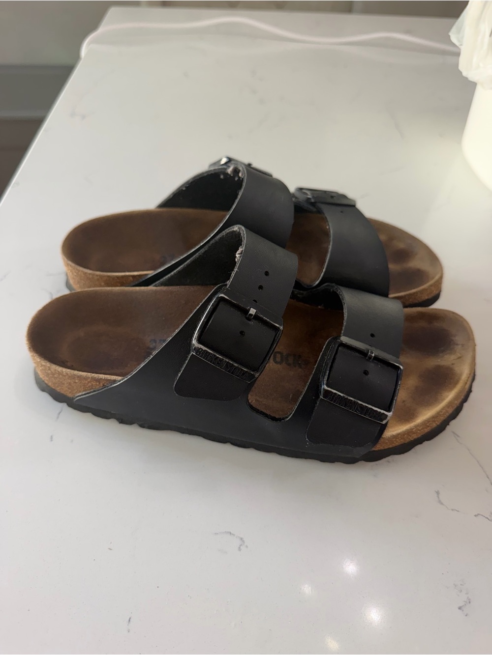 Birkenstocks Arizona Sandal - Black - Size 37